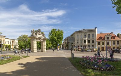 사냥꾼의 문 (예거토어)